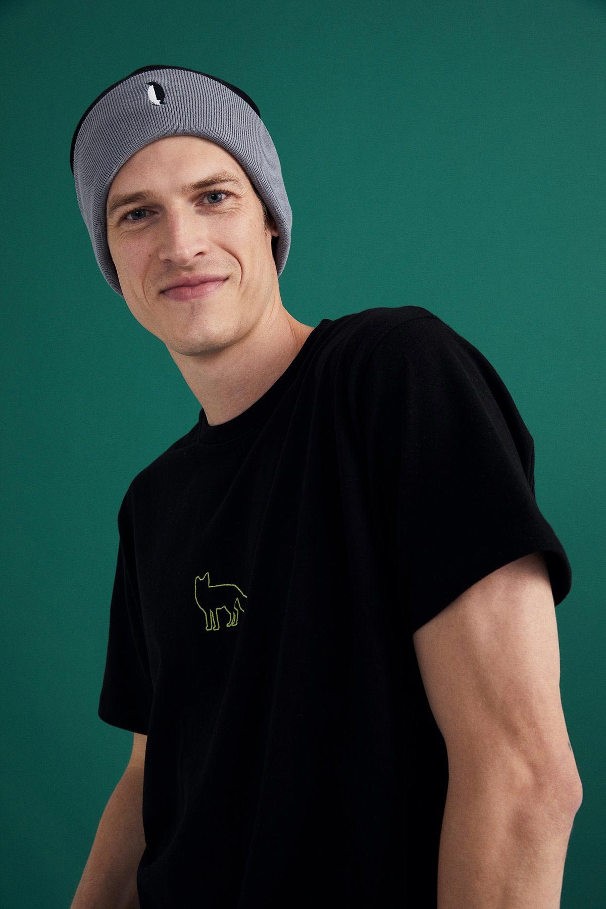 Penguin Beanie - Black/Gray