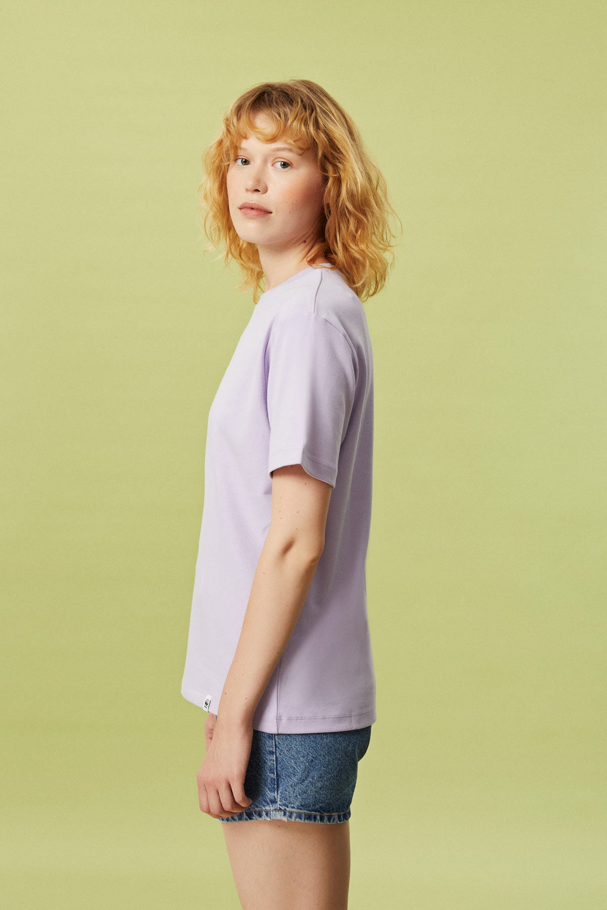 Emperor Penguin T-Shirt - Lilac