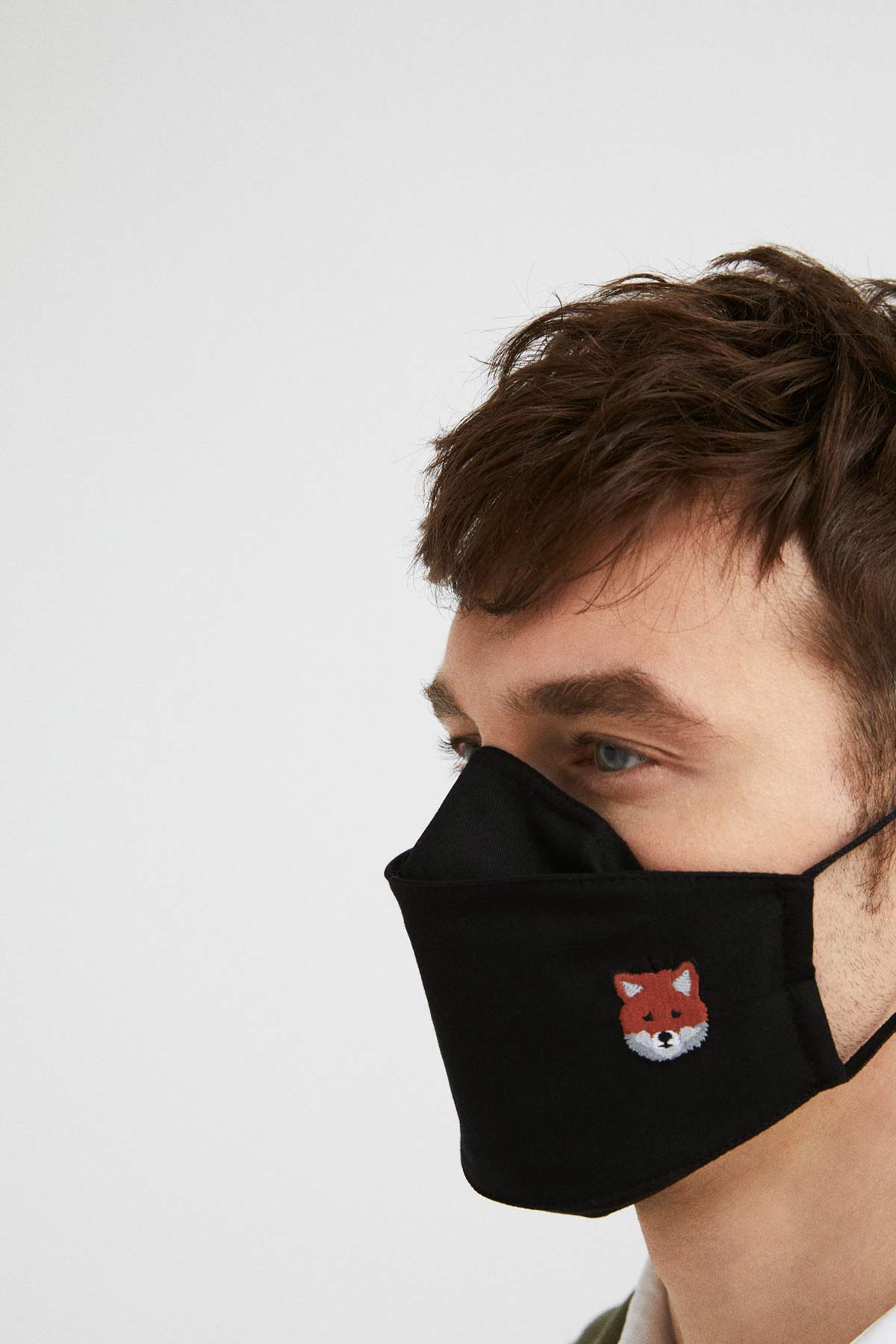 Red Fox Mask - Black