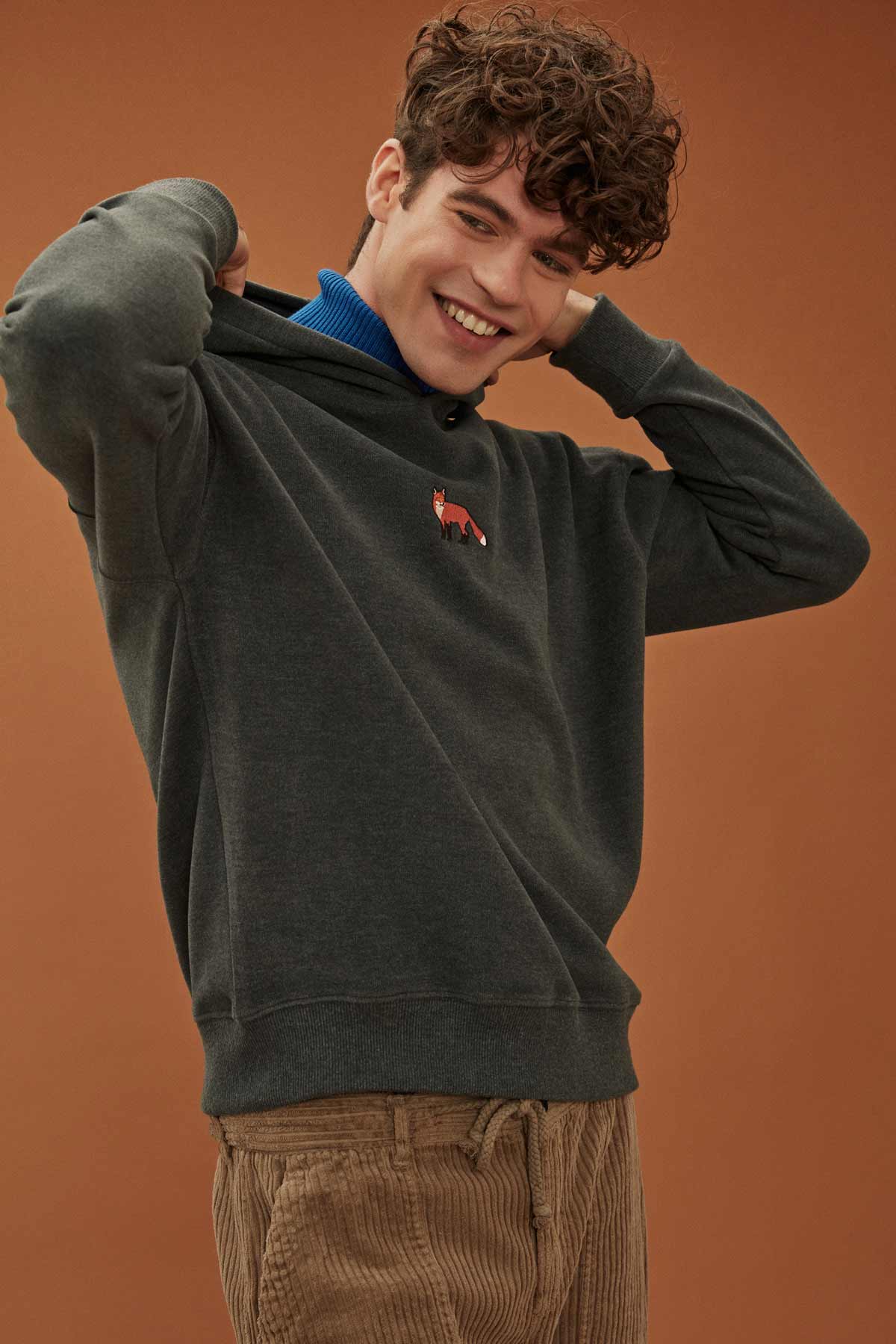 Red Fox Hoodie - Dark Gray