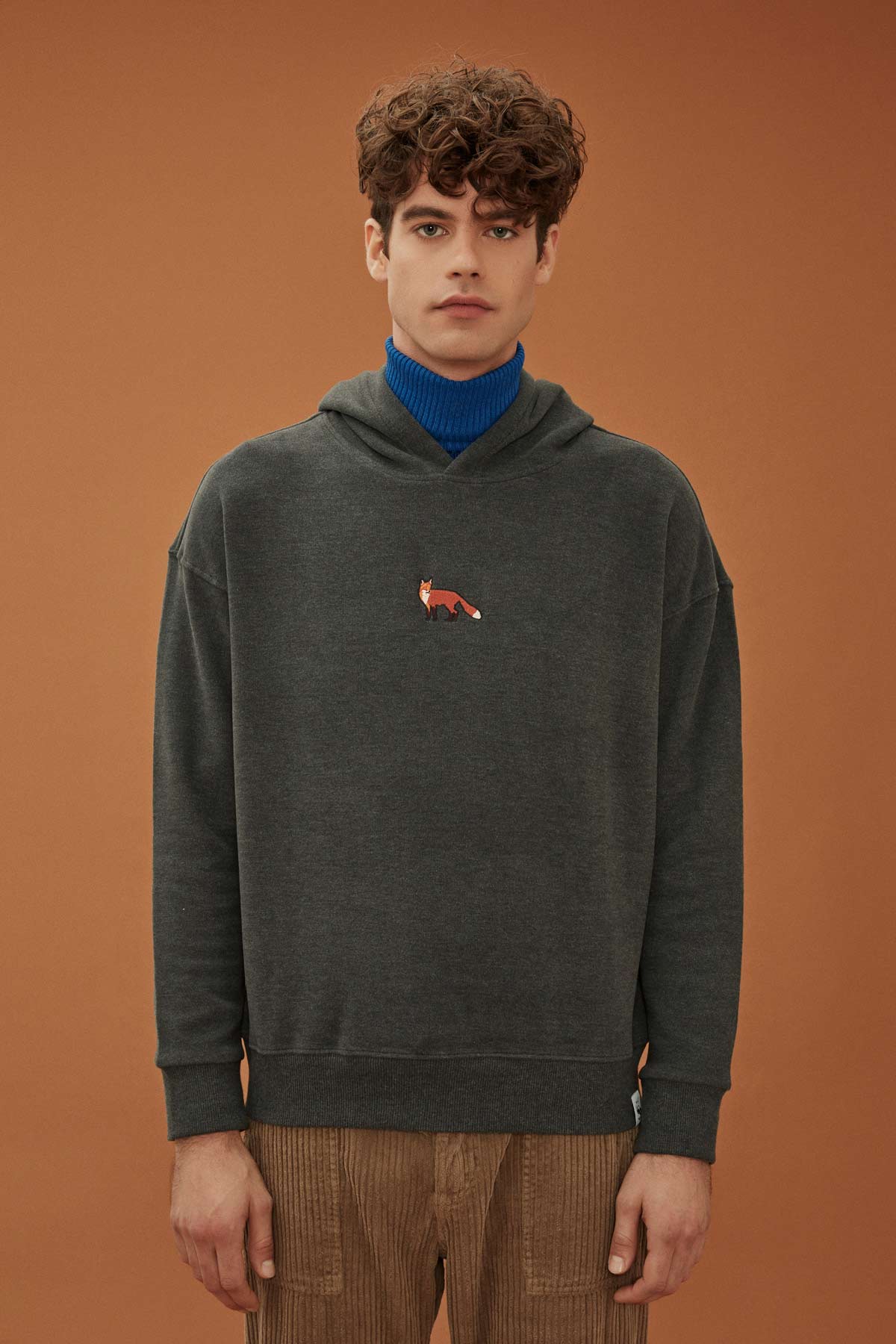 Red Fox Hoodie - Dark Gray