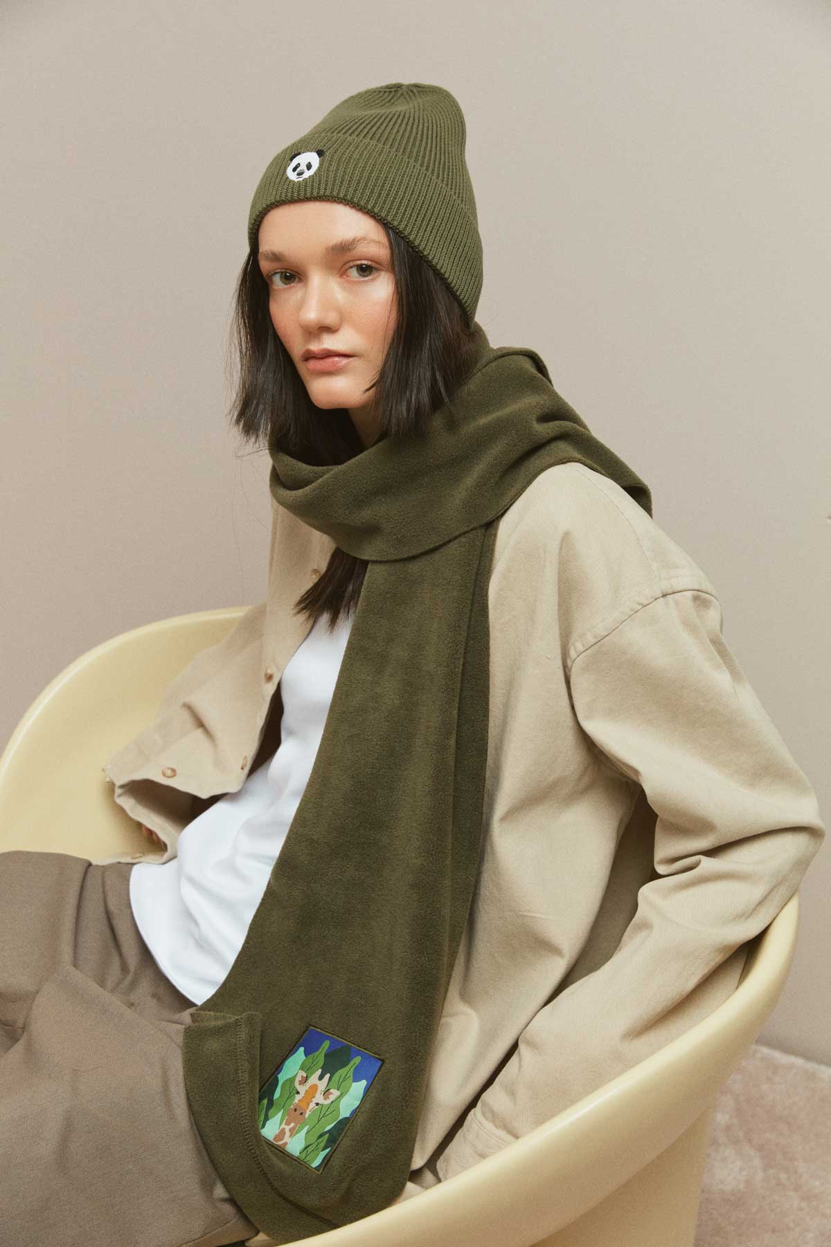 Giraffe Fleece Scarf - Khaki